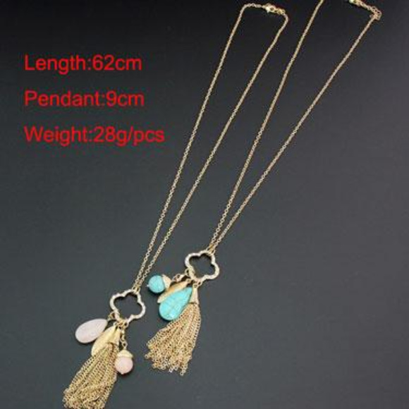 BRAND NEW ** BEAUTIFUL TASSEL NECKLACE - Picture 2 of 2